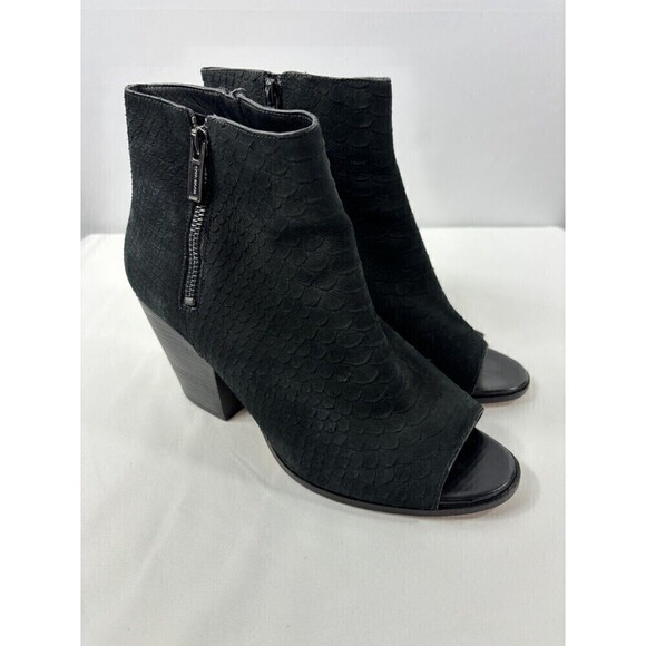 Cole Haan Grand.0S Peep Toe Bootie Black Embossed Nubuck Leather 9 Ankle Zip - Picture 1 of 13